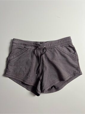Under Armour Loose Fit Shorts, Size S